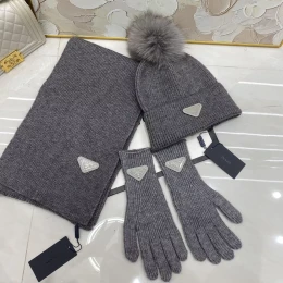 prada hat and echapres and glove set s_127aa32